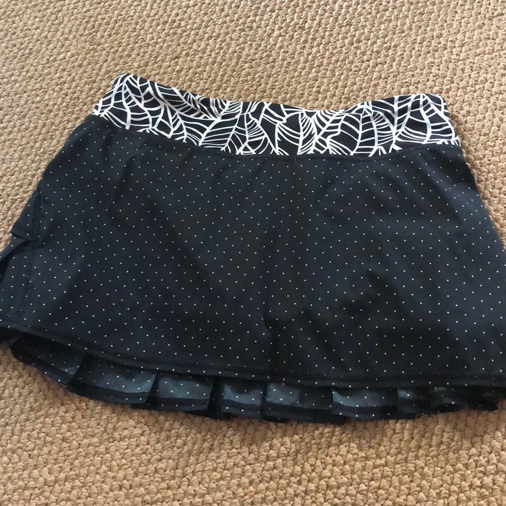 Lululemon pace setter skort